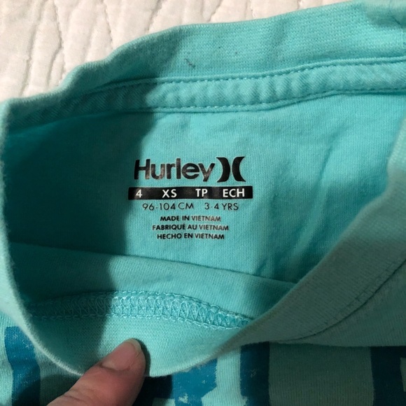 Hurley size 4 or 3-4years decorative tshirt - Picture 2 of 4